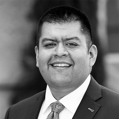 Negrete_BW_2025_400x400